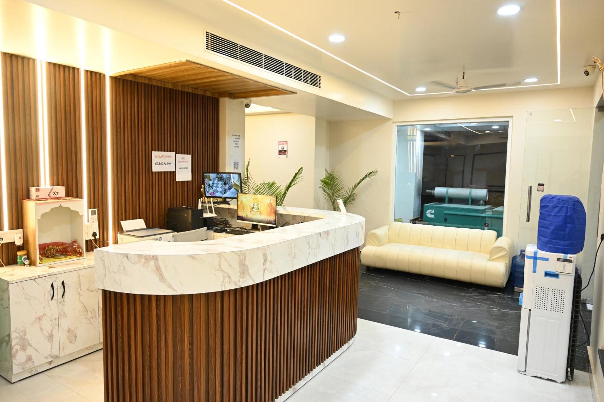 The Janki Hotel Ayodhya Exterior foto