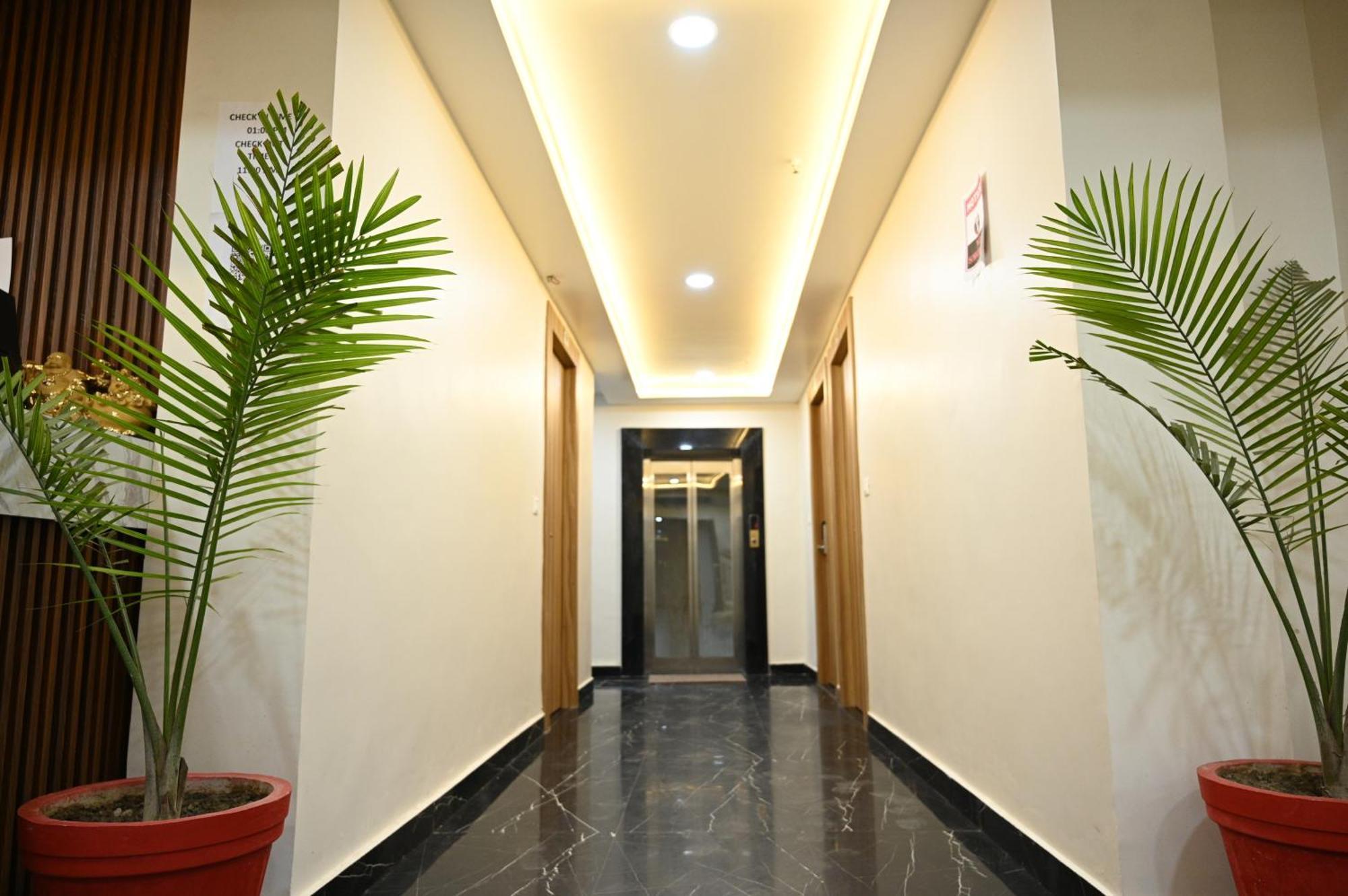 The Janki Hotel Ayodhya Exterior foto