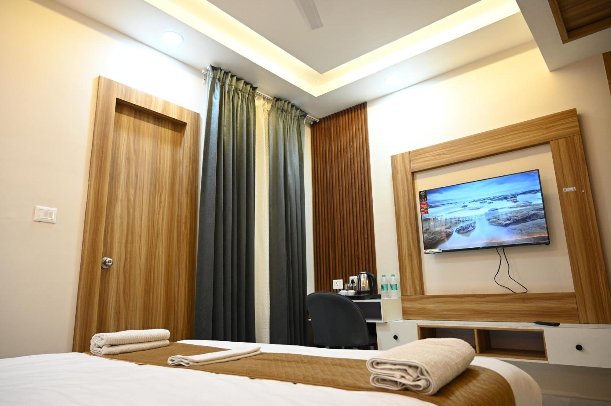 The Janki Hotel Ayodhya Exterior foto